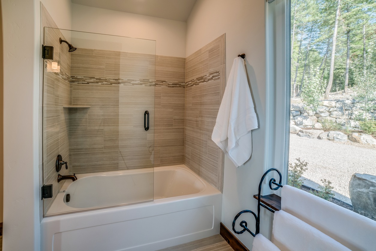 Shower & Tub Installation in Yorkshire